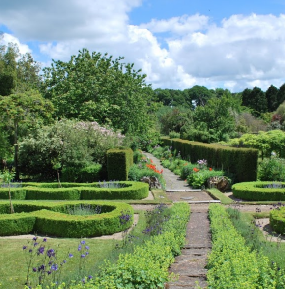Annes Grove Gardens