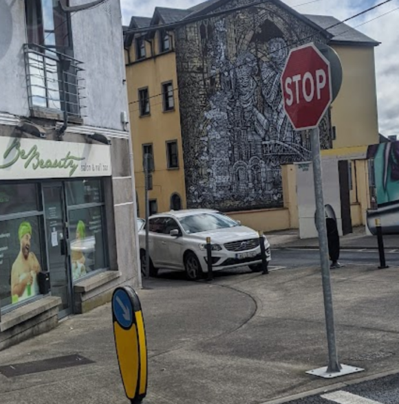 Be beauty salon & nail bar