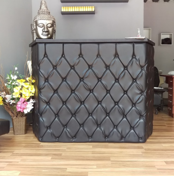 The Moon Beauty Salon