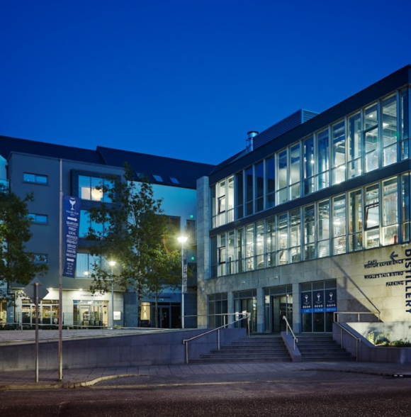 Clonakilty Distillery Visitor Centre & Minke Gin School