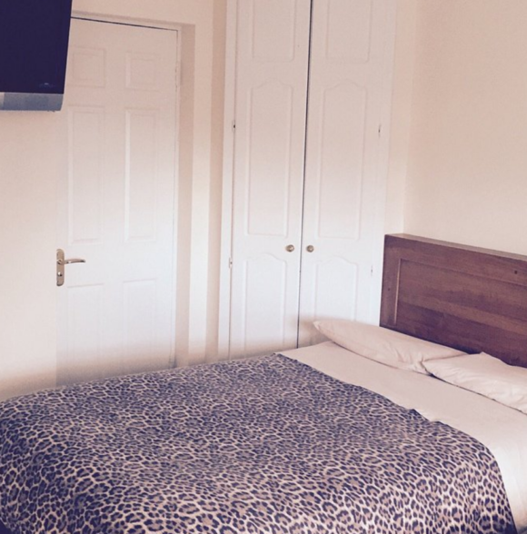 Aaron House B&B Guest House