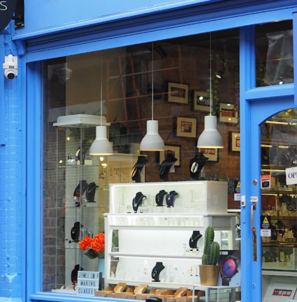 Courtville Antique & Vintage Jewellers