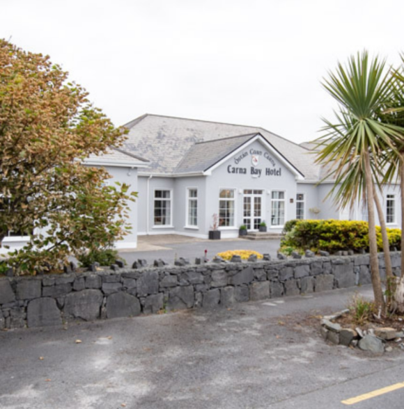 Carna Bay Hotel