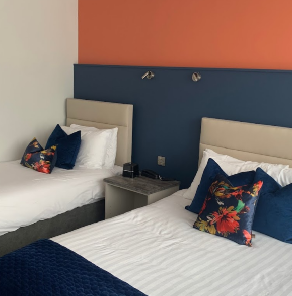Alcock & Brown Hotel