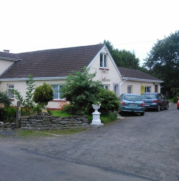 Toms Country Cottage