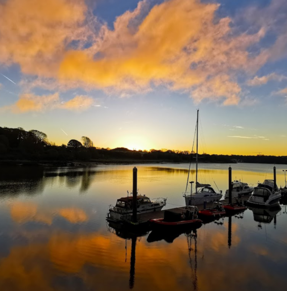 Waterford Marina Hotel