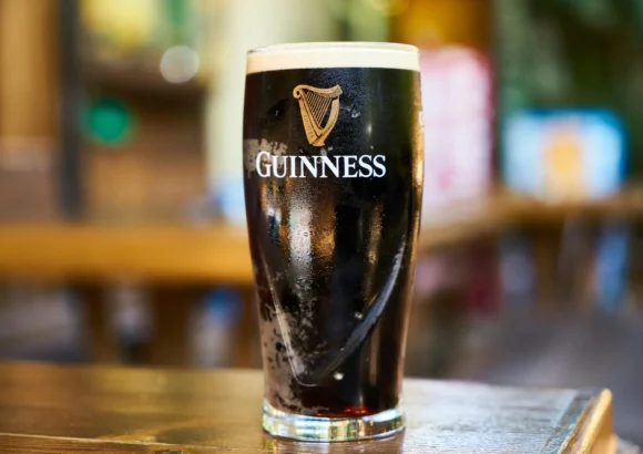 8 Pubs that Serve the Best Guinness in Dublin
