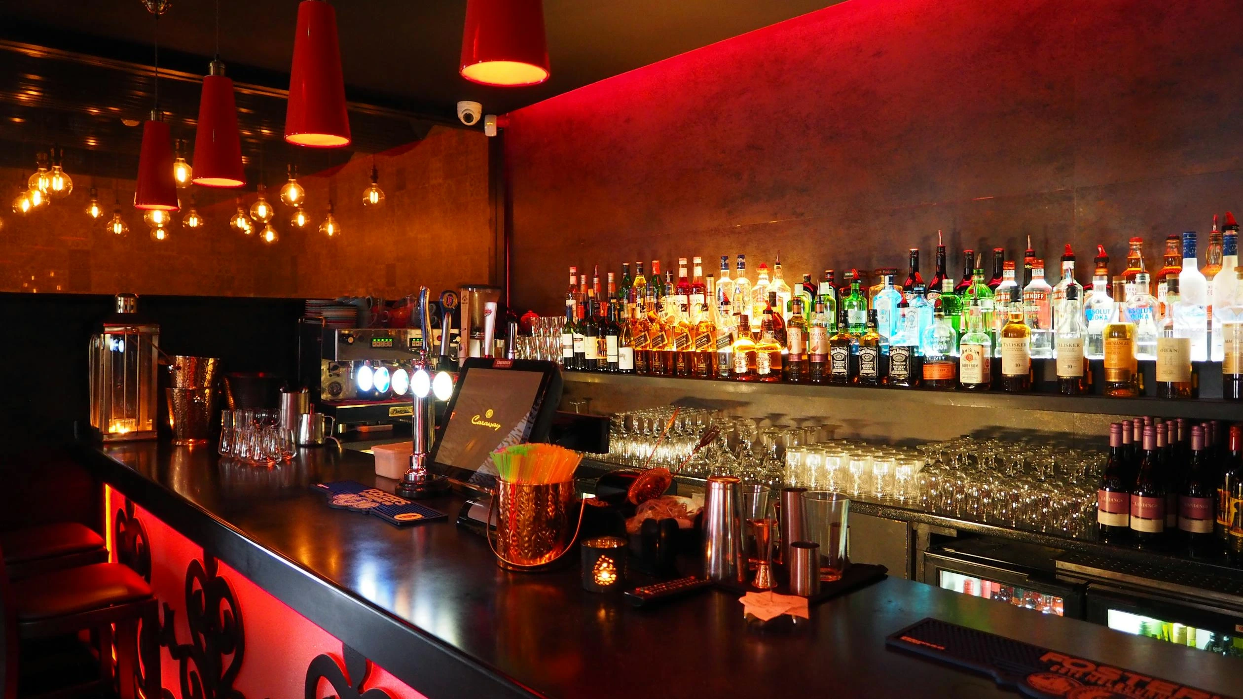 13 Best Pubs in Ireland to Visit in 2025 13 Best Pubs in Ireland to Visit in 2025