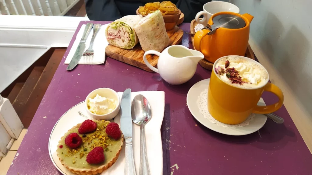 Fragola Café