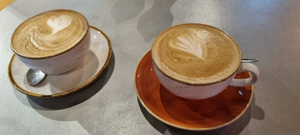 Louie's Café