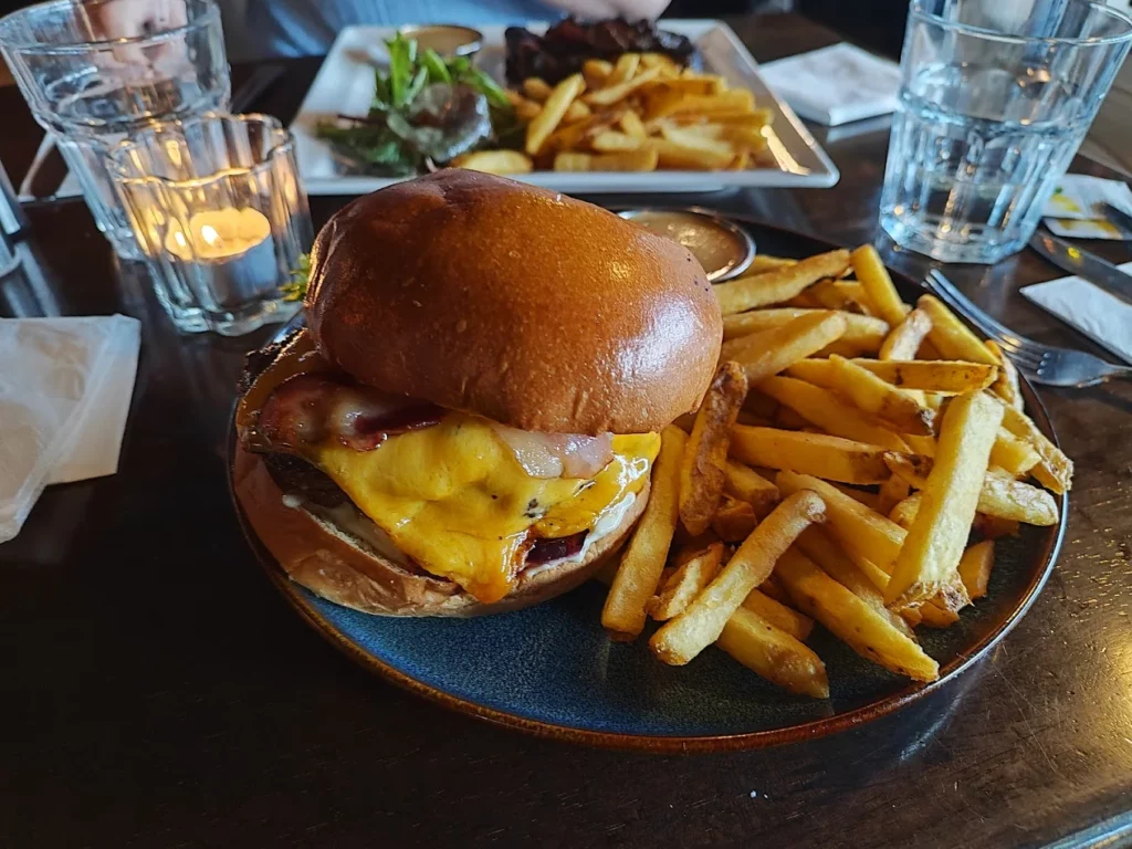PHX Bistro, Smithfield