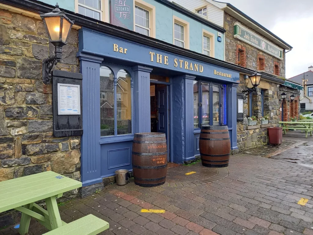 The Strand Bar (Sligo)